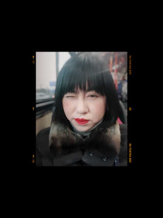 [블랙루즈] 로즈 벨벳 립스틱 택1+랜덤1 — 4.67점을 준 리뷰어가 2019년 1월 올린 사용 사진