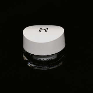 헤브닝 인텐시브 화이트닝크림 50ml — 4.67점을 준 리뷰어가 2018년 9월 올린 사용 사진