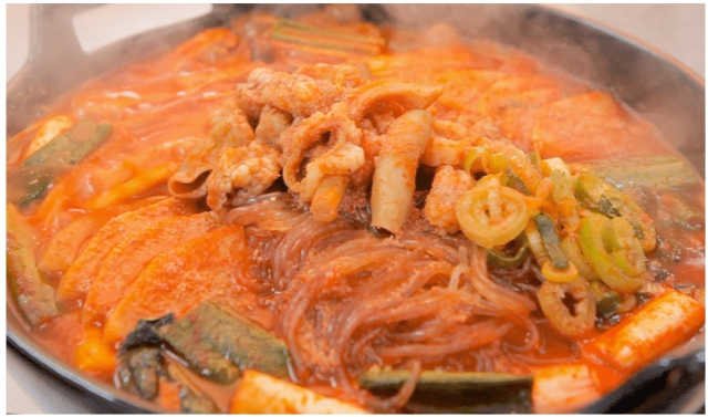 황소곱창전골 밀키트 리뷰 사진