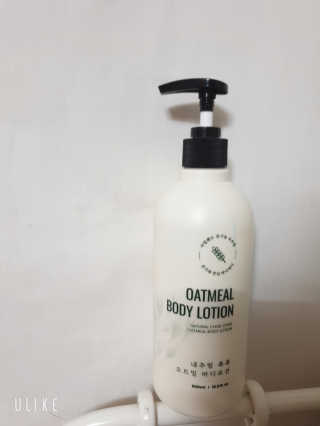 (주)에네스티 내추럴 촉촉  오트밀 바디로션 500ml — 5점을 준 리뷰어가 2019년 11월 올린 사용 사진