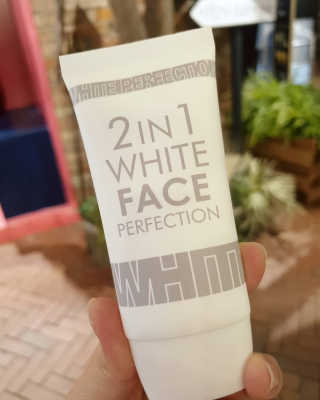 피움 스킨바리스타 2in1 화이트 페이스 퍼펙션 50ml — 5점을 준 리뷰어가 2018년 11월 올린 사용 사진