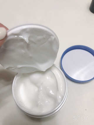 지고트 비타솔루션12 모이스처 앰플 크림 100ml — 5점을 준 리뷰어가 2019년 6월 올린 사용 사진
