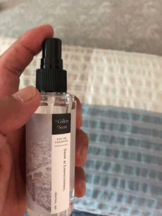 향기의미술관 명화 오드콜로뉴 섬유향수 80ml 6종 — 4점을 준 리뷰어가 2019년 9월 올린 사용 사진