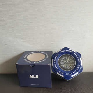 [MLB WATCH n LEISURE]뉴욕양키즈 손목시계 NY 301-11 — 4점을 준 리뷰어가 2019년 10월 올린 사용 사진