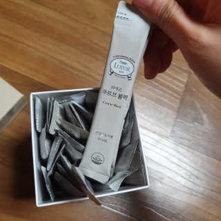 [하우투잇] 뤼에르 쿠르브 블랙 10ml x 30포 총 300ml — 4점을 준 리뷰어가 2020년 3월 올린 사용 사진