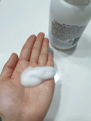 솔테라피 솔티 크리미 클렌징폼 300ml — 1점을 준 리뷰어가 2019년 4월 올린 사용 사진