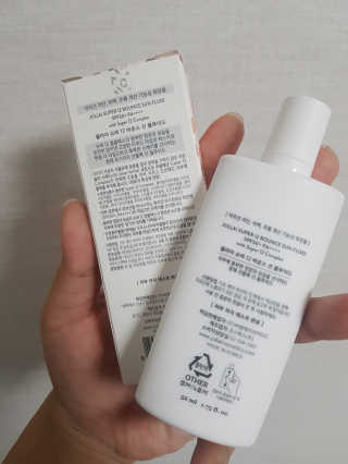 쥴라이Jullai 슈퍼 12 바운스 선 플루이드 SPF50+ PA++++ — 4점을 준 리뷰어가 2019년 7월 올린 사용 사진