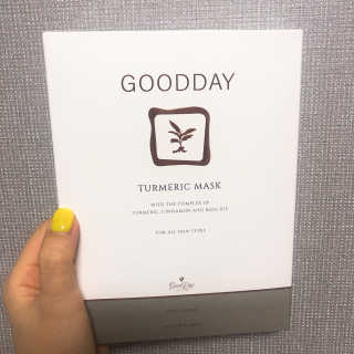 GoodDay Skincare GoodDay 강황 마스크 — 5점을 준 리뷰어가 2020년 2월 올린 사용 사진