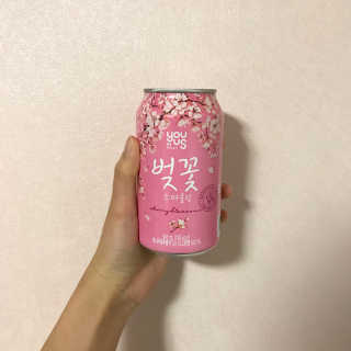 GS25 벚꽃 팝콘 + 벚꽃스파클링 + 벚꽃 청포도 에이드 — 3.83점을 준 리뷰어가 2018년 3월 올린 사용 사진