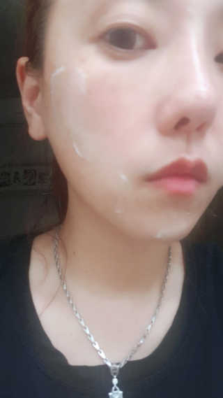 23years old 제로비티 인텐시브 베리어 — 4.5점을 준 리뷰어가 2018년 8월 올린 사용 사진