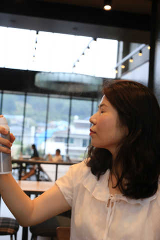 브이코스메틱 V브이 시그니처 안개분사 미스트 — 3.67점을 준 리뷰어가 2018년 9월 올린 사용 사진