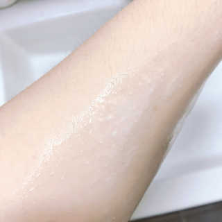 달리프 갈락토미세스 베러 퍼퓸 바디워시 로즈머스크 — 5점을 준 리뷰어가 2019년 10월 올린 사용 사진