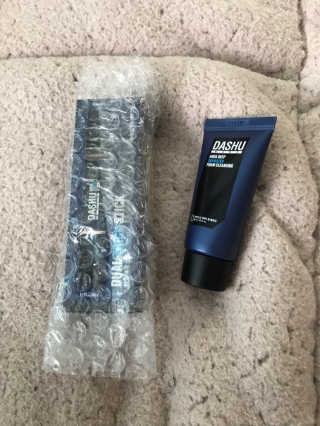 다슈코리아 다슈 맨즈 듀얼 트릭 스틱 + 폼클렌징 30ml — 1.5점을 준 리뷰어가 2020년 2월 올린 사용 사진