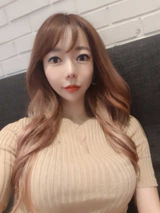 우드버리 1.5mm 스키니 젤 아이라이너 — 5점을 준 리뷰어가 2019년 5월 올린 사용 사진
