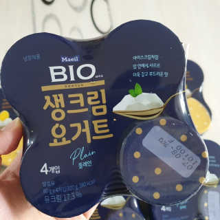 [매일 바이오] 생크림요거트 플레인 12개 + 유자 12개 — 5점을 준 리뷰어가 2019년 6월 올린 사용 사진