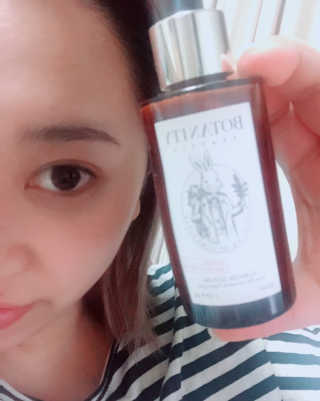 보타니티 [홍]조[진]정[결]케어 플라본 세럼 — 4점을 준 리뷰어가 2018년 5월 올린 사용 사진