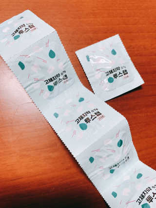 솔테라피 씹는 고체치약 투스탭 스파클레몬 6정 x 5박스 — 5점을 준 리뷰어가 2019년 5월 올린 사용 사진