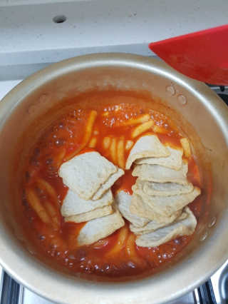 [홍코너떡볶이]옛날떡볶이 인기맛 4팩세트 — 4점을 준 리뷰어가 2019년 11월 올린 사용 사진