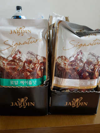 (주)쟈뎅 쟈뎅 시그니처 블랙, 헤이즐넛 230ml — 5점을 준 리뷰어가 2018년 6월 올린 사용 사진