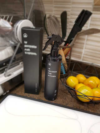PEACE MOMENT 피스모먼트 인세컨즈포키친 320mL 천연살균소독제 — 5점을 준 리뷰어가 2018년 10월 올린 사용 사진