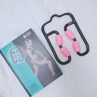 뭅뭅 바디핏레그롤러 종아리 허벅지 하체 마사지기 — 5점을 준 리뷰어가 2019년 10월 올린 사용 사진