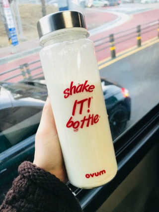 오붐주식회사 오붐 설탕을 뺀 요거트 파우더 라이트 550g+보틀 — 5점을 준 리뷰어가 2017년 12월 올린 사용 사진