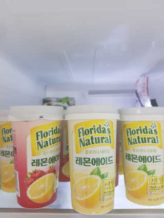 플로리다 내추럴 플로리다내추럴 레몬에이드  2종 — 5점을 준 리뷰어가 2018년 7월 올린 사용 사진