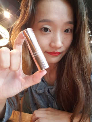 밀키드레스 바비메이크 루즈클래식 — 4.67점을 준 리뷰어가 2018년 7월 올린 사용 사진