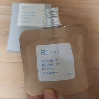 톤28 유기농 블루라이트 방어 UV 차단거리 건성용 B1 — 5점을 준 리뷰어가 2019년 5월 올린 사용 사진
