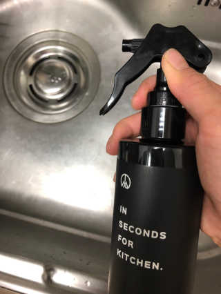 PEACE MOMENT 피스모먼트 인세컨즈포키친 320mL 천연살균소독제 — 4점을 준 리뷰어가 2019년 2월 올린 사용 사진