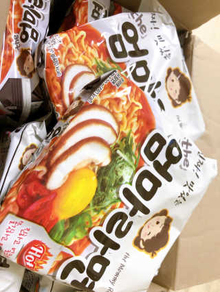 라면 그대로가 제일 맛있는 더엄마라면 — 5점을 준 리뷰어가 2019년 7월 올린 사용 사진
