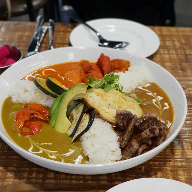 [델리커리 삼성포스코점] 3색커리 2인 + 버터난 리뷰 사진