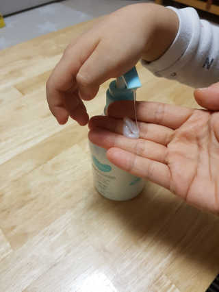 유산균하우스 [프로바이오닉] 보얀아이 클렌저 펌프형 — 4.5점을 준 리뷰어가 2019년 4월 올린 사용 사진