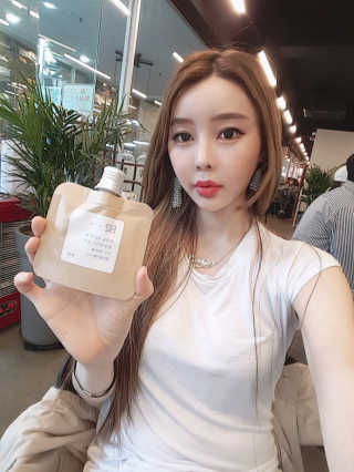톤28 유기농 블루라이트 방어 UV 차단거리 지성용 B2 — 4.5점을 준 리뷰어가 2019년 5월 올린 사용 사진