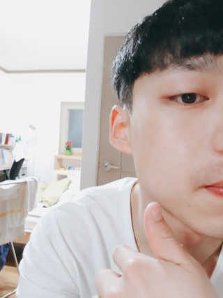 스킨코치 딥 모이스쳐 5D 수분크림 — 5점을 준 리뷰어가 2018년 3월 올린 사용 사진