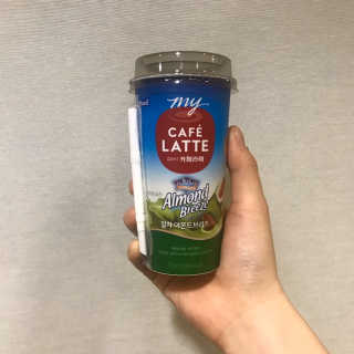마이카페라떼 말차 아몬드브리즈 7개입 — 5점을 준 리뷰어가 2019년 11월 올린 사용 사진
