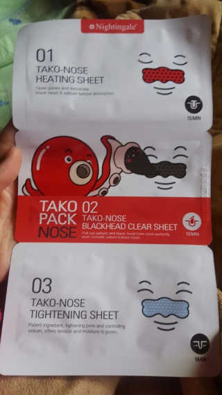 나이팅게일 TAKO PACK NOSE [문어코팩] — 5점을 준 리뷰어가 2016년 12월 올린 사용 사진