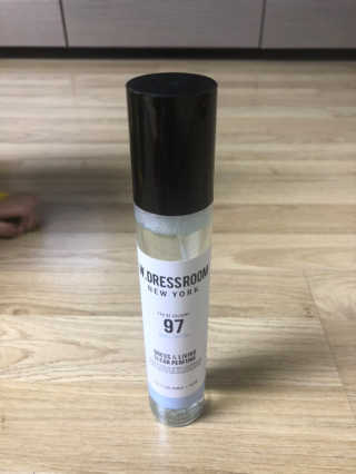 더블유드레스룸 드레스퍼퓸 150ml — 3.67점을 준 리뷰어가 2018년 10월 올린 사용 사진