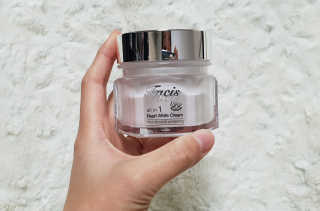 파시스 올인원 진주 화이트닝 크림 100ml — 5점을 준 리뷰어가 2018년 11월 올린 사용 사진