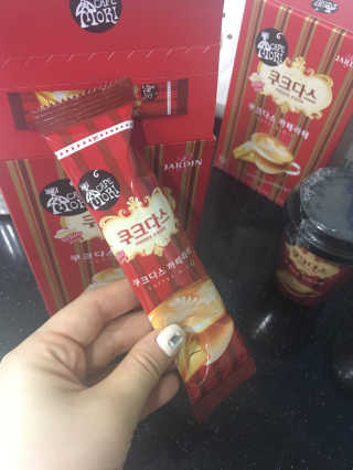 (주)쟈뎅 쟈뎅 까페모리 쿠크다스 까페라떼 — 5점을 준 리뷰어가 2017년 11월 올린 사용 사진