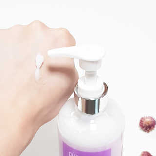레드컨테이너 페로몬향 퍼퓸 바디에멀전 — 3점을 준 리뷰어가 2020년 1월 올린 사용 사진