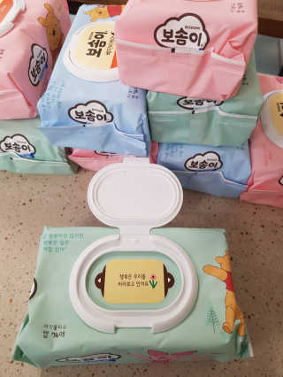 보솜이 아기물티슈 베이비케어 푸에디션 캡 74매 10입 — 5점을 준 리뷰어가 2019년 4월 올린 사용 사진
