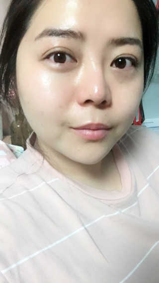 JM솔루션 물광 볼륨 파워 스페셜 — 4점을 준 리뷰어가 2018년 12월 올린 사용 사진