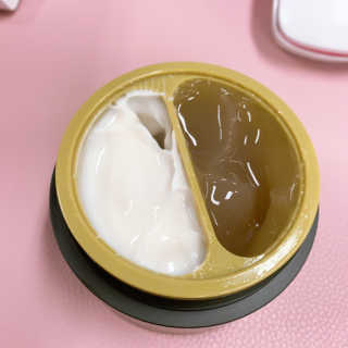 토니모리 프롬 강화 맑은 약쑥 두 겹 진정 크림 — 4.5점을 준 리뷰어가 2019년 9월 올린 사용 사진