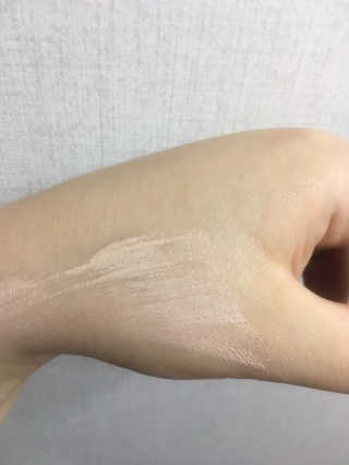 Honey Trap 멀티앵글드파운데이션 브러쉬+매직 퍼프,브러쉬클렌저 — 5점을 준 리뷰어가 2017년 10월 올린 사용 사진