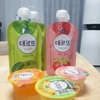 데르뜨 떠먹는 과일 3종, 짜먹는 과일 2종 총 10개 체험 — 4점을 준 리뷰어가 2020년 3월 올린 사용 사진