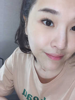 Viewty Skin and Lash [ViewtySkin＆Lash] 종아리 림프순환 부종관리 — 5점을 준 리뷰어가 2019년 4월 올린 사용 사진