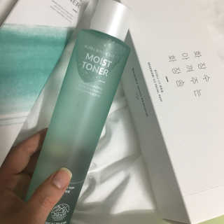 뷰디아니 지친 내 피부를 위한 첫 수분 모이스트 01 토너 — 5점을 준 리뷰어가 2018년 5월 올린 사용 사진
