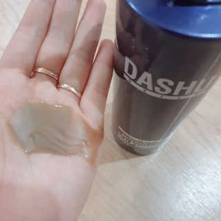 다슈코리아 다슈 데일리 단백질 한방 두피 골드 샴푸 500ml — 5점을 준 리뷰어가 2020년 1월 올린 사용 사진