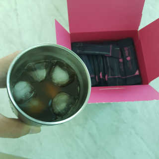 한국맥널티 아이브루 헤이즐넛향 100T — 5점을 준 리뷰어가 2019년 10월 올린 사용 사진
